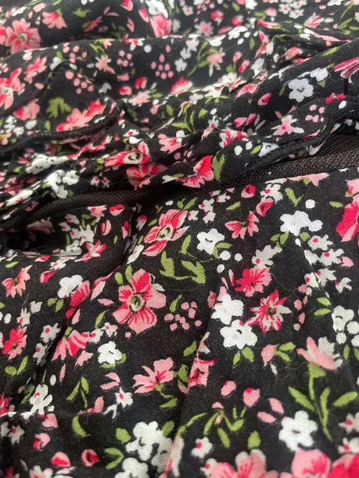 Jupe fleurie taille 42/44 – Très bon état 🌸 - photo numéro 4