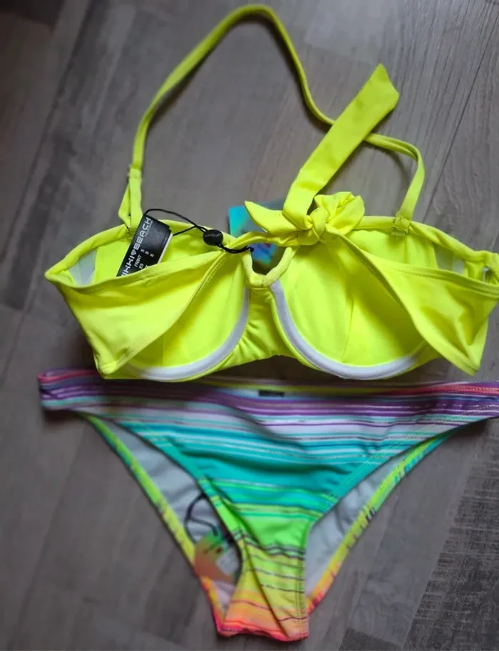 Maillot 2pces fluo - photo numéro 3