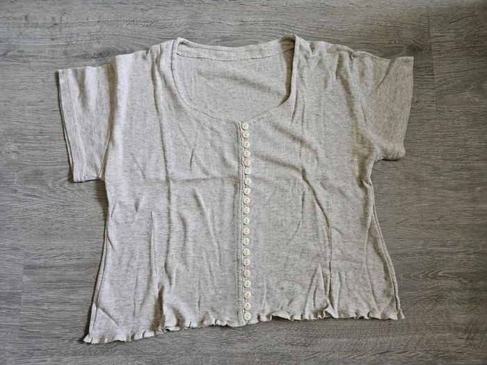 T-shirt femme très bon état sans manche