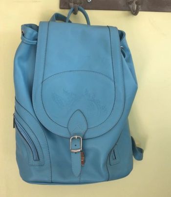 Sac à dos en cuir neuf