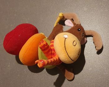 Peluche musicale Lilliputiens Vicky (vache)