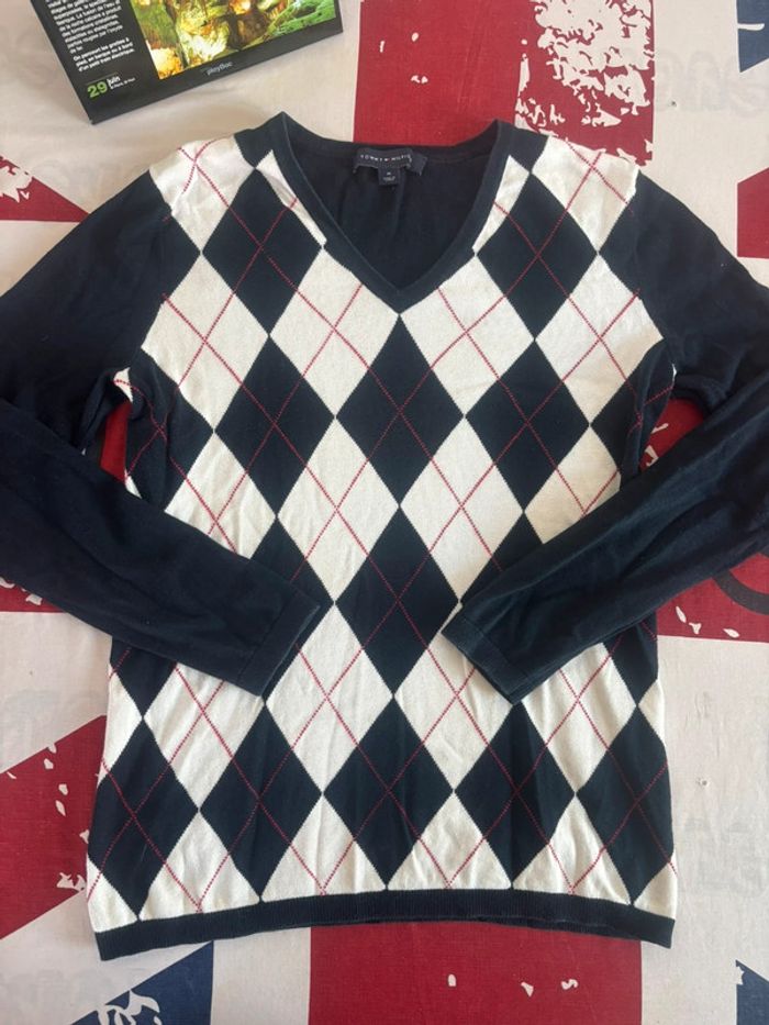 Sweat en col V Tommy Hilfiger taille M blanc à carreau bleu marine et rouge - photo numéro 6