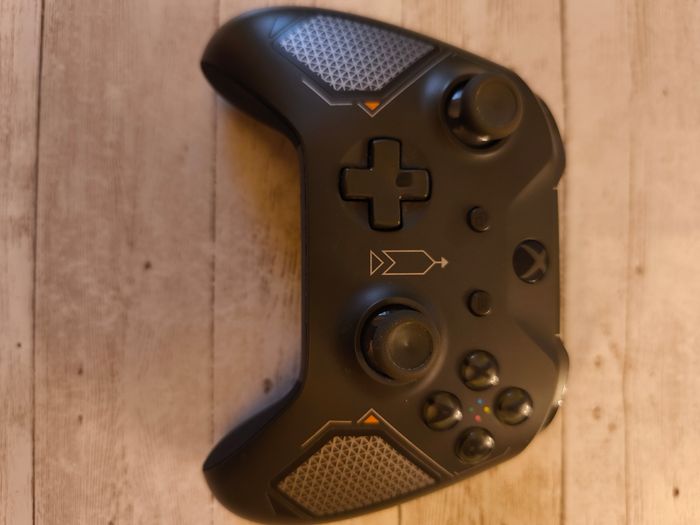 Manette Xbox one Microsoft Édition spéciale combat tech