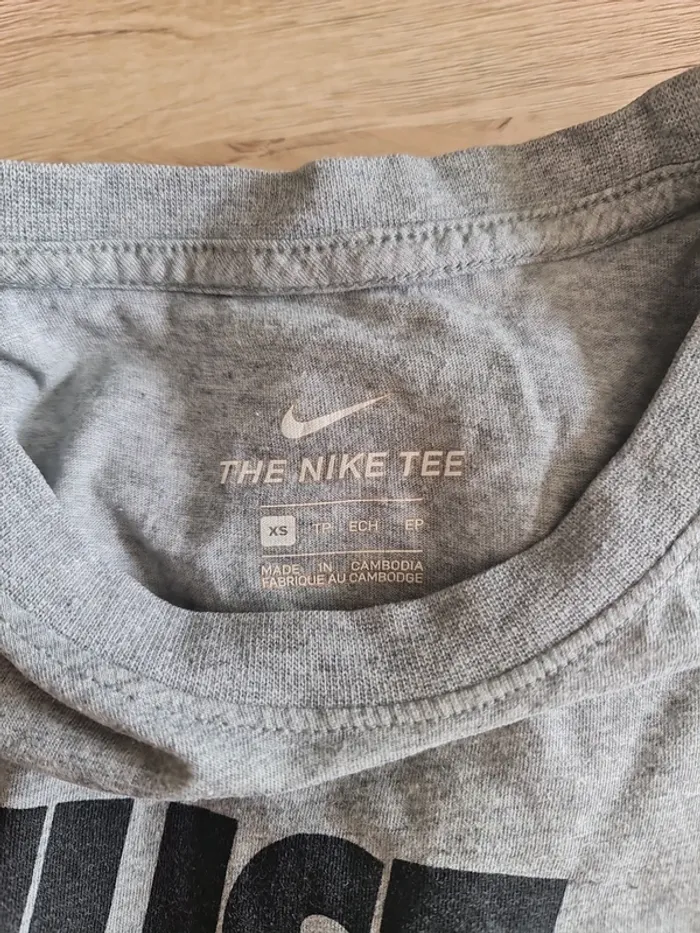 Tee-shirt Nike - photo numéro 4
