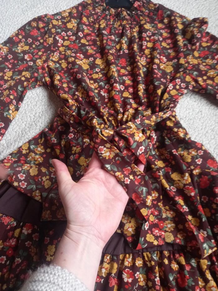 Robe à volants fleurie - photo numéro 4