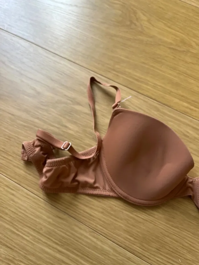 Soutiens gorge undiz taille 85B - photo numéro 3
