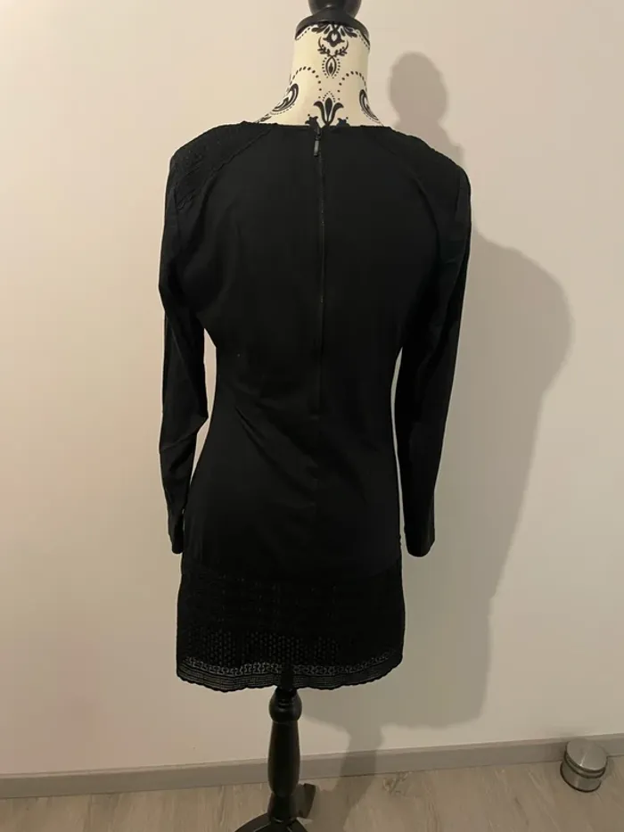 Robe Miss Captain taille 36 manches longues noir motifs rose - photo numéro 5