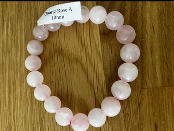 Bracelet quartz rose perles 10mm À