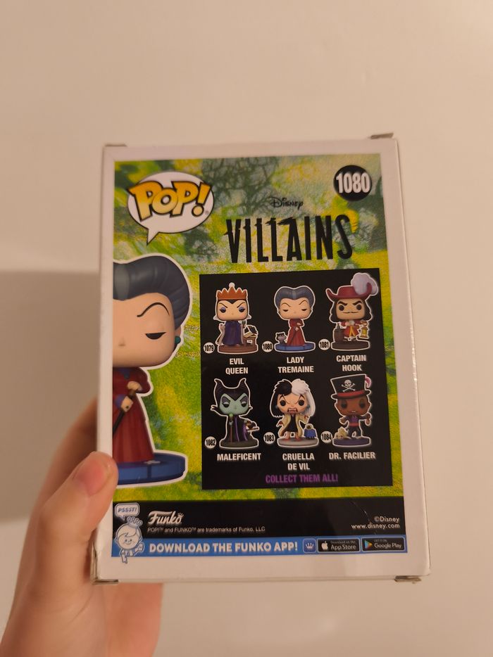 Funko pop Disney figurine lady tremaine vilains cendrillon - photo numéro 3