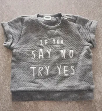 T-shirt sweat bébé garçon 18 mois comme NEUF