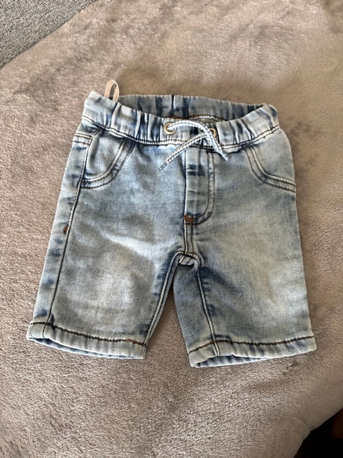 Short jean