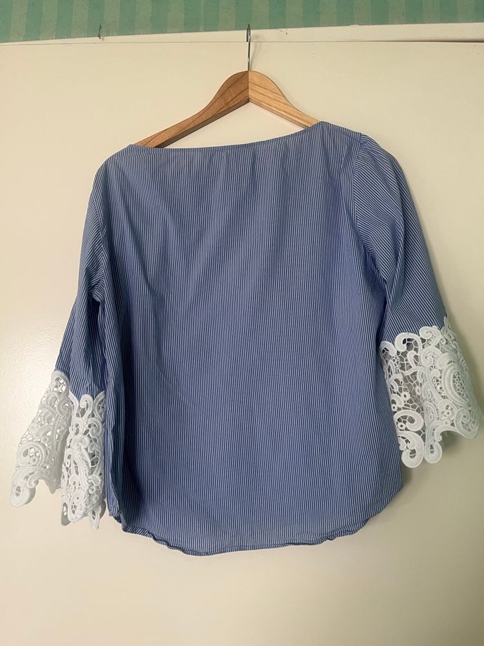 Blouse Zara à rayures et détails dentelle taille M - photo numéro 3