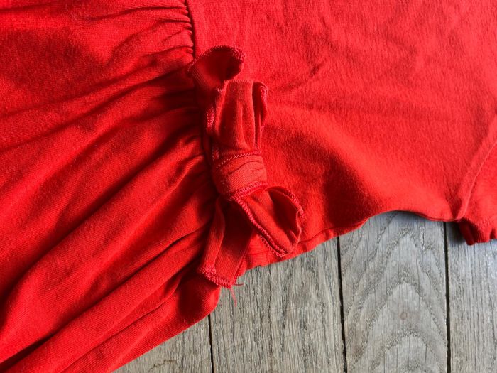 Robe rouge Petit Bateau 6 ans - photo numéro 2