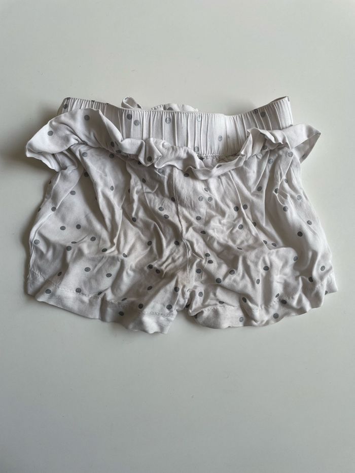 Short 24 mois - photo numéro 1