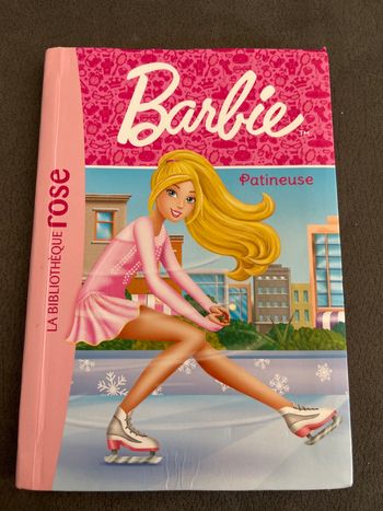 Livre bibliothèque rose barbie tome 9