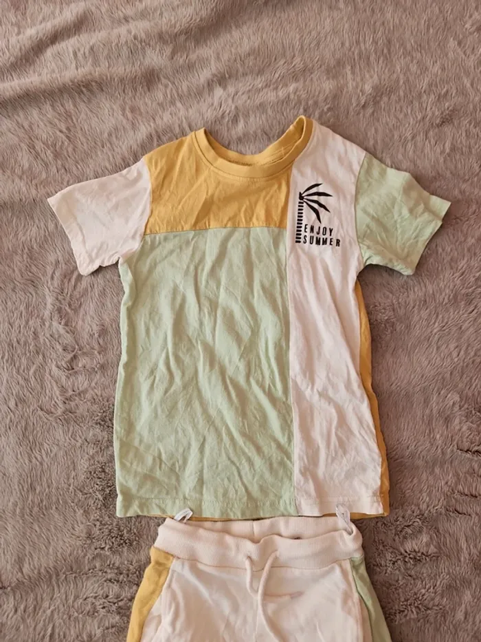 Tenue 6-8ans - photo numéro 3