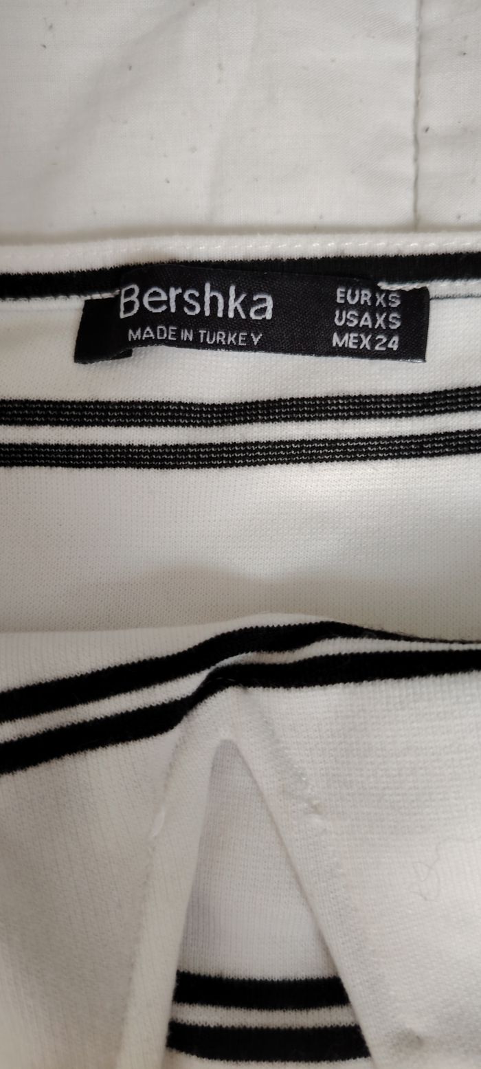 Body rayé blanc et noir Bershka - photo numéro 3