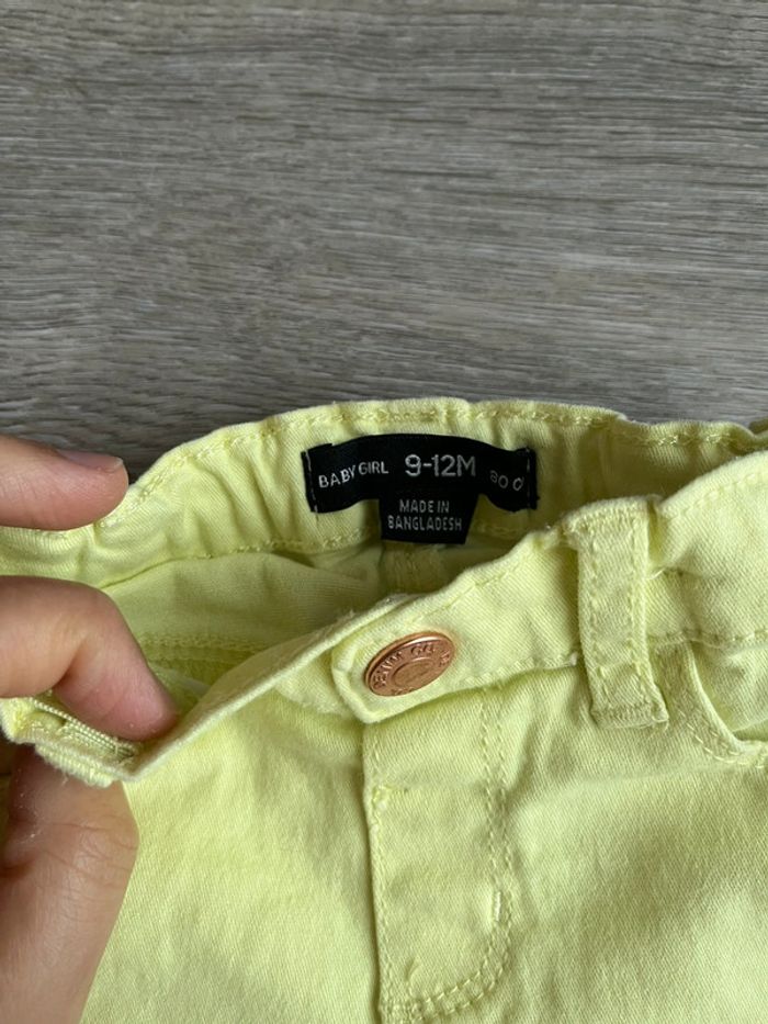 Jean jaune fluo Primark 9-12 mois - photo numéro 3