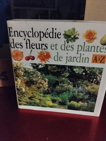 Encyclopédie des fleurs et des plantes de jardin