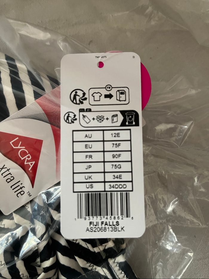 Haut Maillot de bain zébré de marque Freya  taille FR en 90F. - photo numéro 2