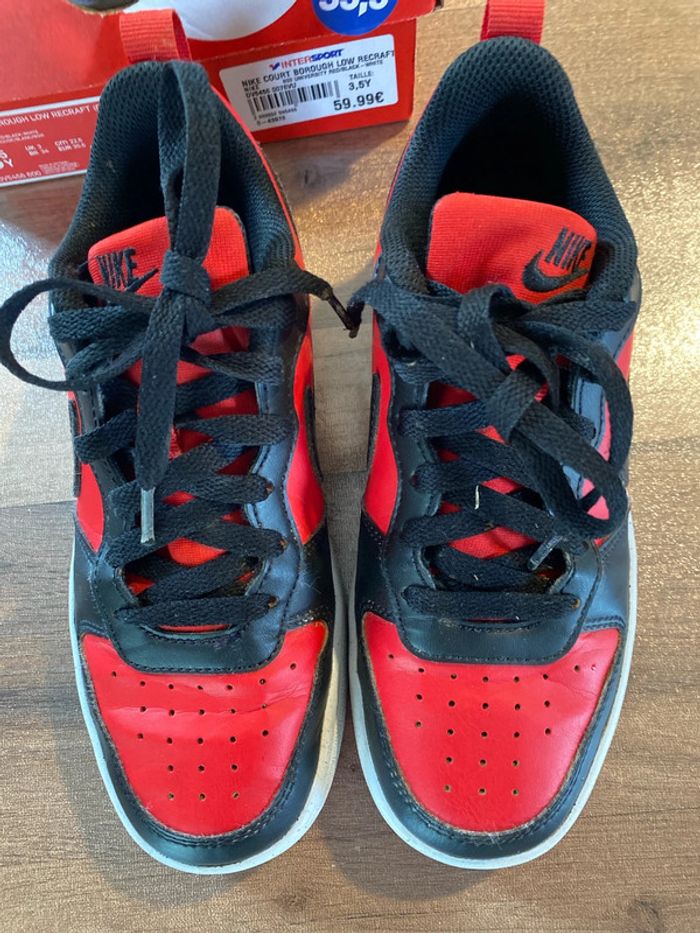 Basket Nike court borough rouge - photo numéro 5