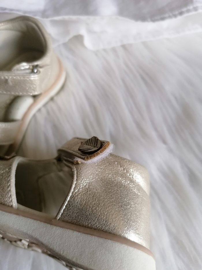 Robe d'été Vertbaudet et chaussures taille 20 - photo numéro 9