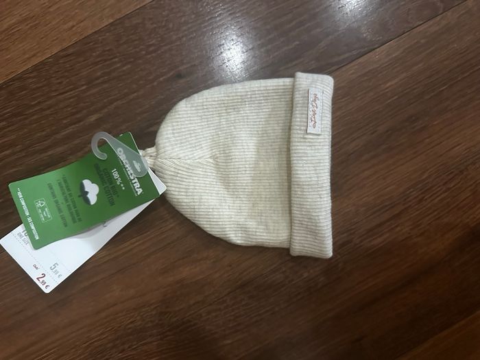 Bonnet de naissance