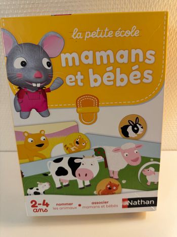 Jeu « La petite école, mamans et bébés animaux ». À assembler. Marque Nathan