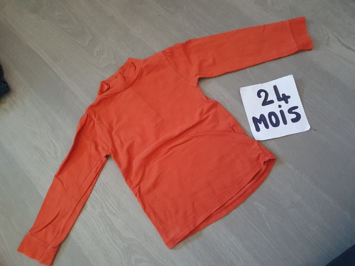 Maillot t-shirt Sous pull 23mois garçon