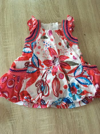 Robe taille 6mois