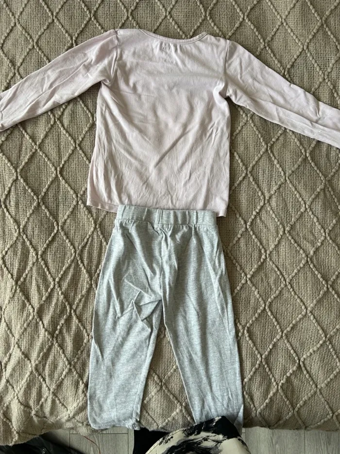 Pyjama deux pièces 24 mois - photo numéro 5