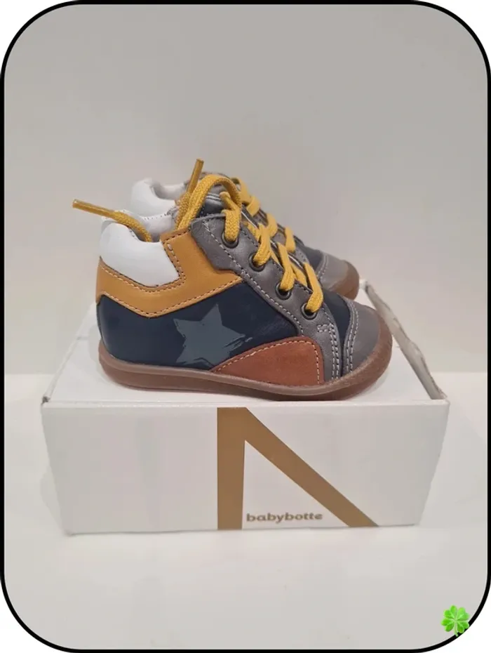 Chaussure Babybotte taille 18