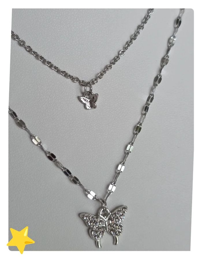 Collier double en acier inoxydable avec pendentif papillon et pierre d'ornement