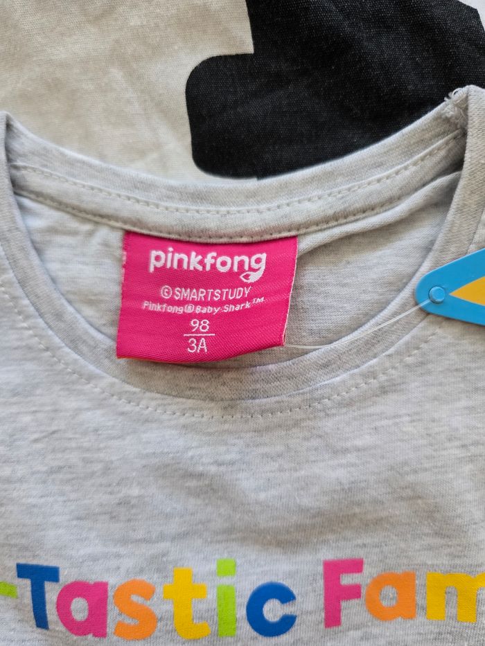 T-shirt baby shark 3ans - photo numéro 4
