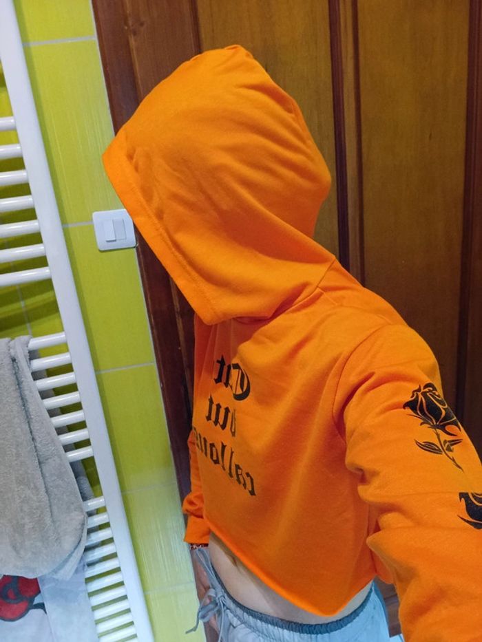 Sweat femme court orange fluo - photo numéro 8