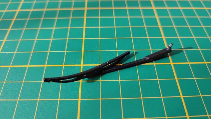 Essuie-glace droit 100A pièce détachée Porsche 911 Carrera RS 2.7 1/8 1/8ème Altaya #B37 - photo numéro 2