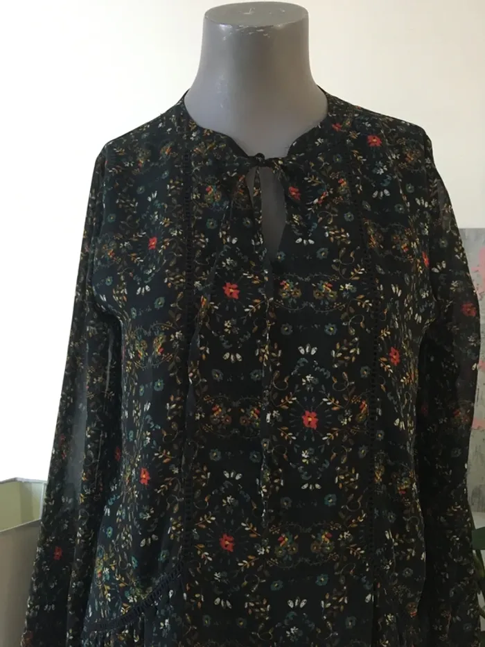Magnifique robe de la boutique Camaïeu en 42 excellent état - photo numéro 3
