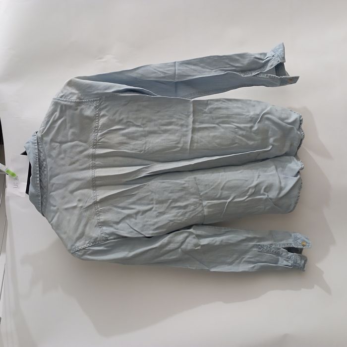 chemise taille 36 (taché) - photo numéro 2