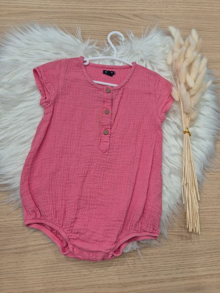 🌸 Jolie barboteuse rose Kiabi 18 mois