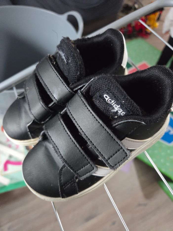 Basket adidas - photo numéro 2