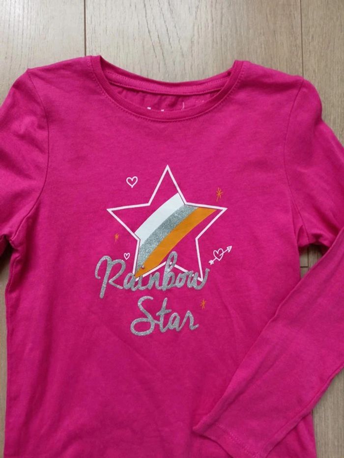 Tshirt rose 5 ans Neuf - photo numéro 2