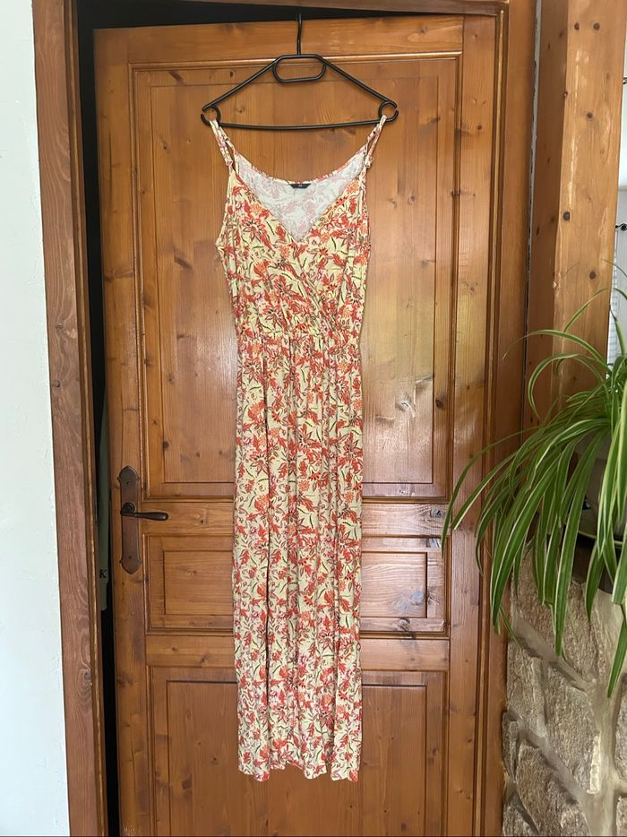 Robe fleurie à bretelle - photo numéro 4