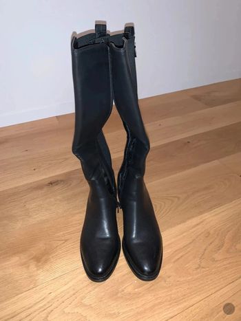 Bottes noires taille 38