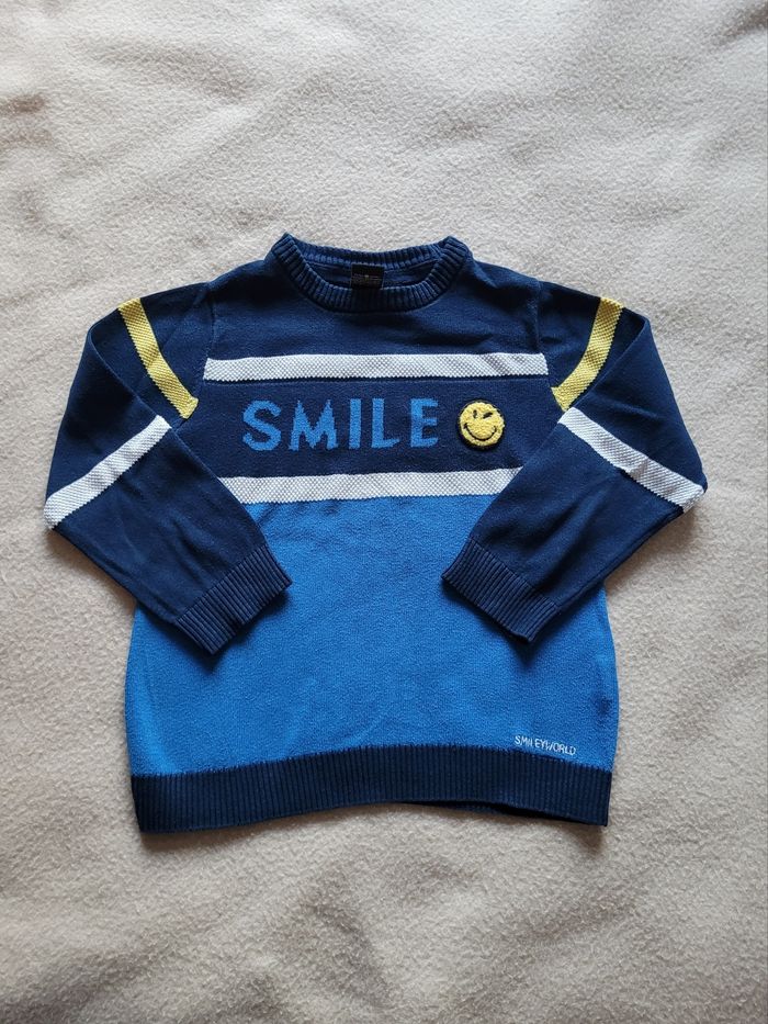 Pull smiley world 4 ans