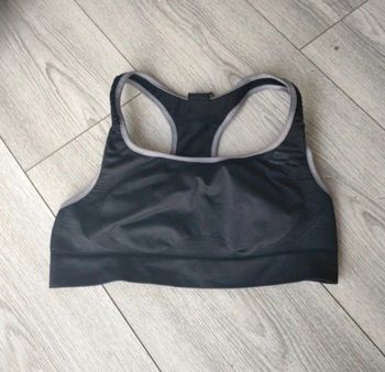 Brassière de sport taille 34