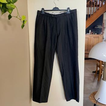 Pantalon homme gris anthracite taille 48 en laine mélangée, coupe droite élégante V069