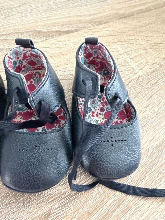 Chaussure - photo numéro 2