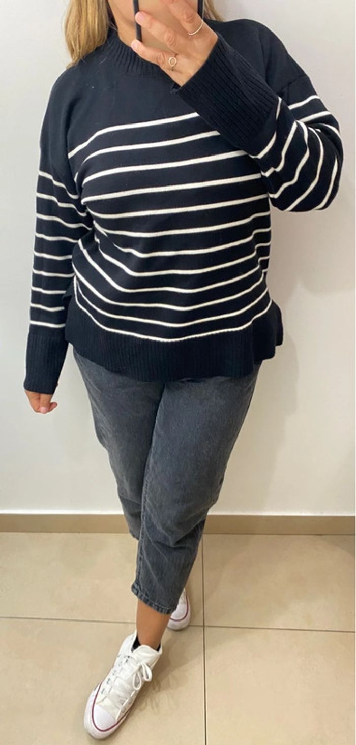 Superbe Pull Rayée Taille M-L - photo numéro 5
