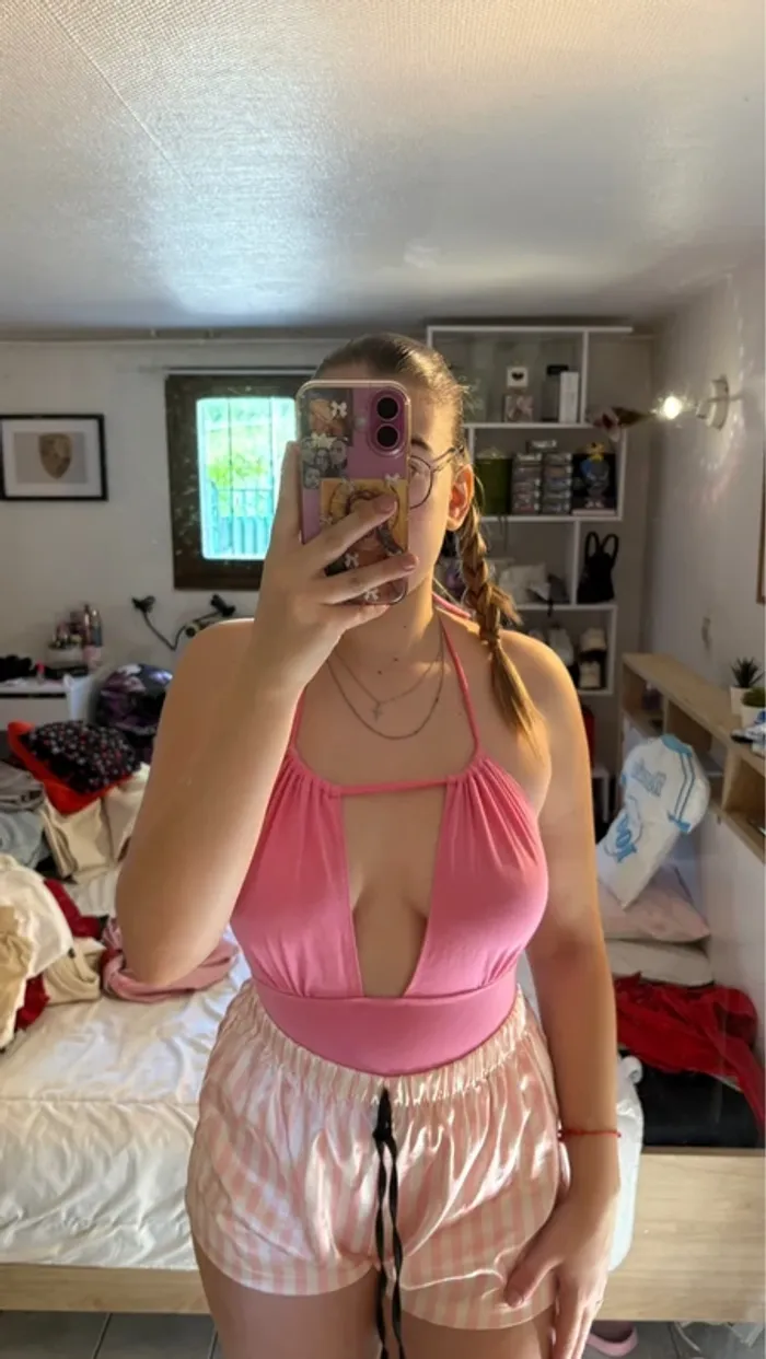 Body dos nu