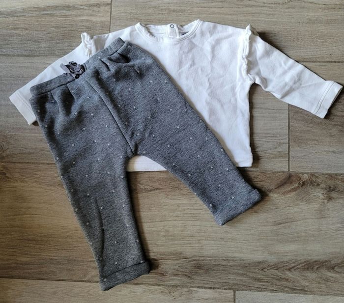 Ensemble pull et pantalon molletonné taille 18 mois